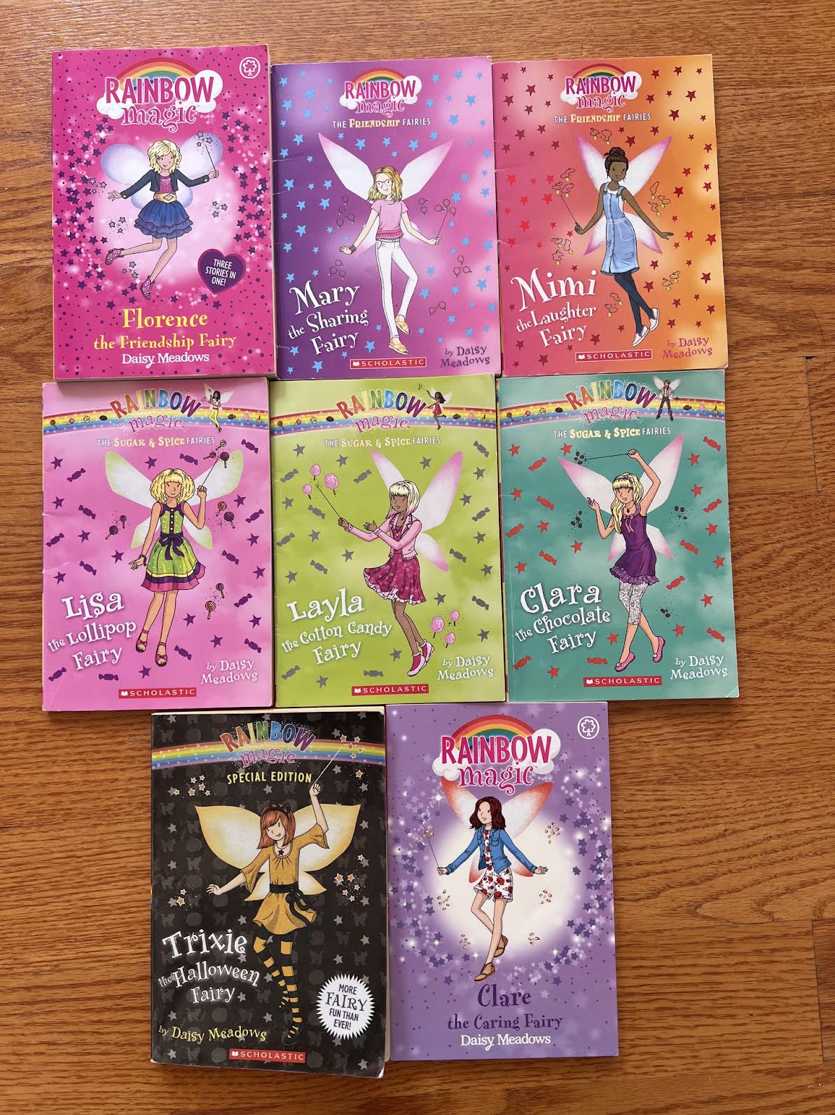 8 Rainbow Fairies Chapter Books